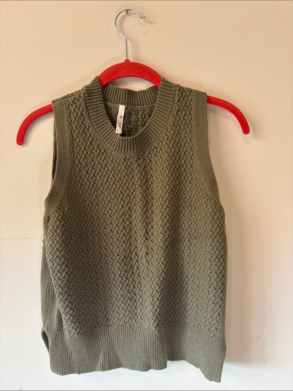 BE COOL Olive Textured Crewneck Sweater Vest